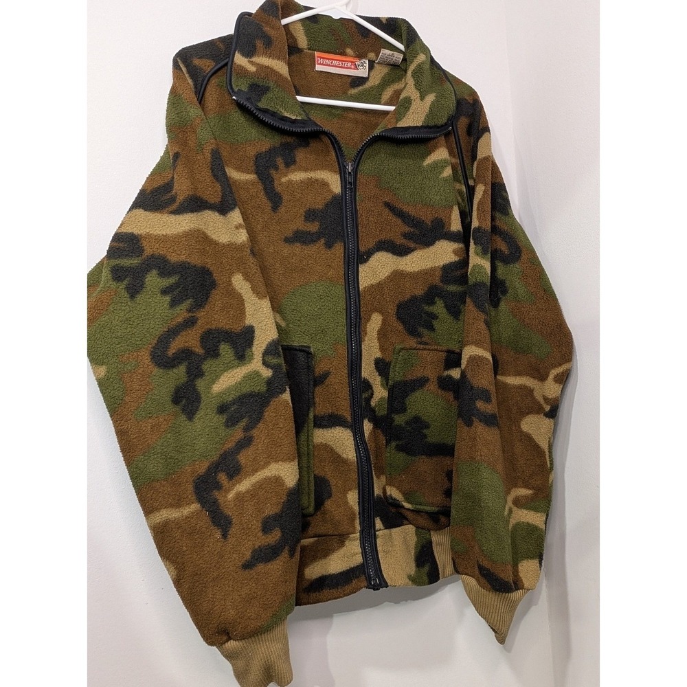 Vintage 80s or 90s Winchester Camouflage Fleece‎ Jacket Full Zip Up Outdoor L